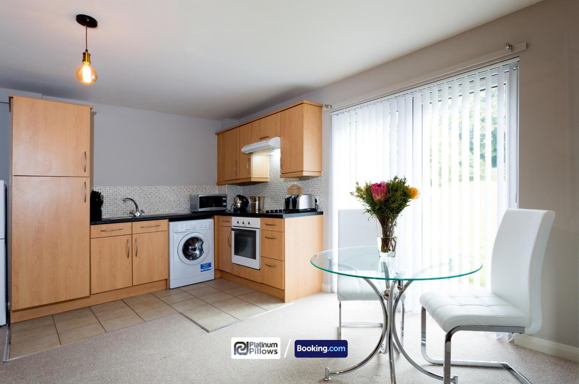 Modern Oxford 2 Bedroom Apartments, Weekly & Monthly Stays, Families & Contractor Accommodation 옥스퍼드 외부 사진